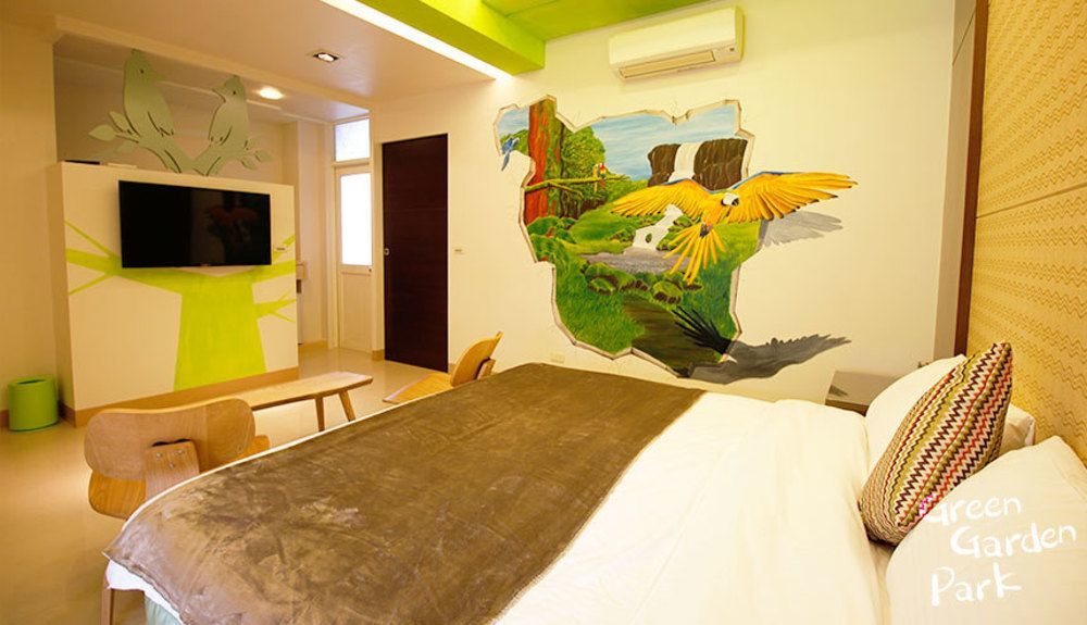 Green Park Homestay Luodong Luaran gambar