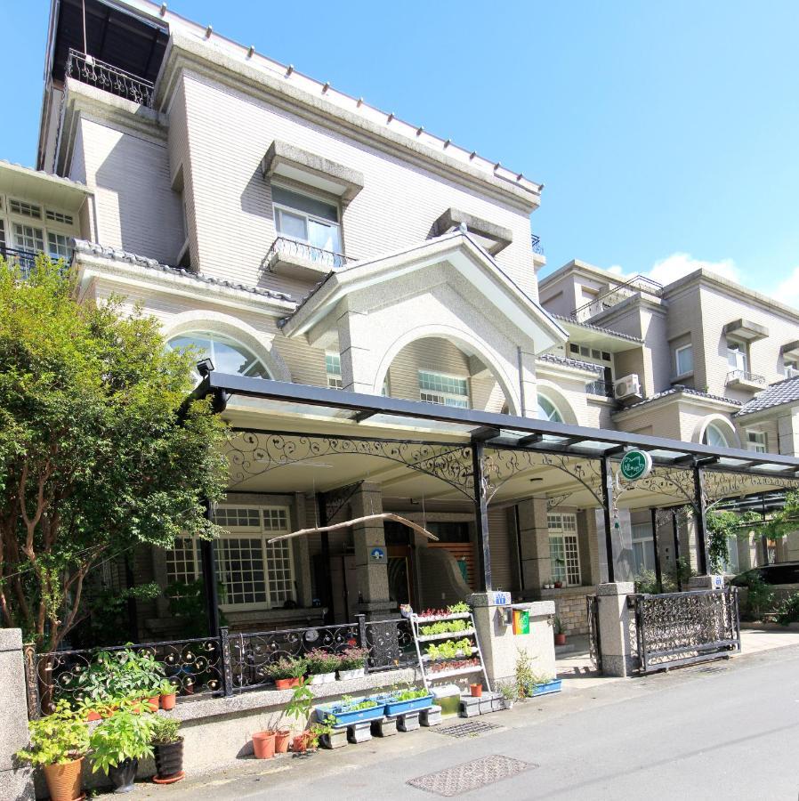 Green Park Homestay Luodong Luaran gambar